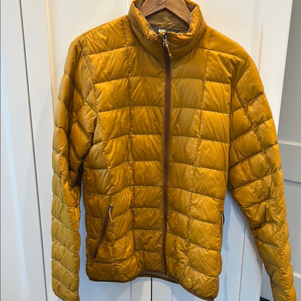 REI Yellow Puffer Jacket with High Collar and Full-Length Zipper